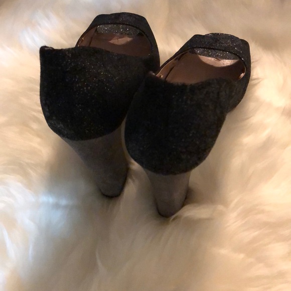 Gorgeous sparkly black shoes - Picture 7 of 8